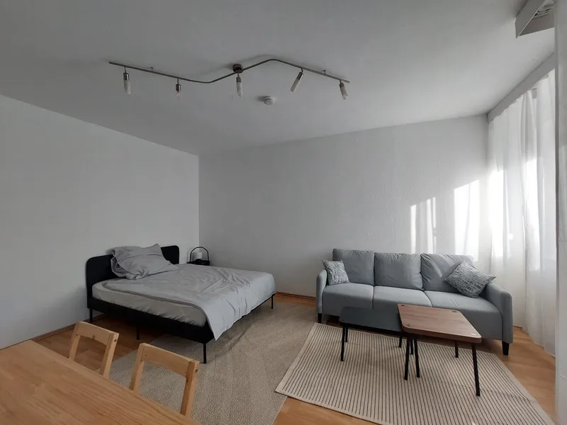 Fully furnished studio apartment in Charlottenburg — photo 1